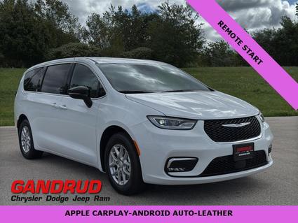 2026 Chrysler Pacifica Green Bay WI