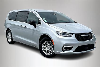2026 Chrysler Pacifica Union City GA
