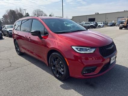 2026 Chrysler Pacifica Lincolnton NC