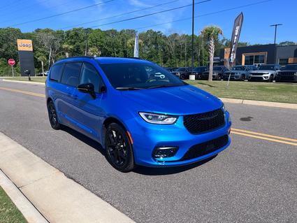 2026 Chrysler Pacifica Enterprise AL