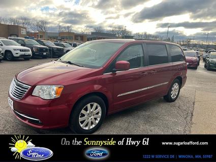 2015 Chrysler Town & Country Winona MN