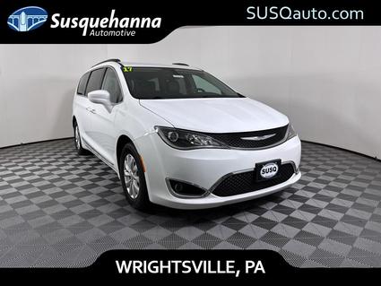 2017 Chrysler Pacifica Wrightsville PA