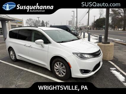 2017 Chrysler Pacifica Wrightsville PA