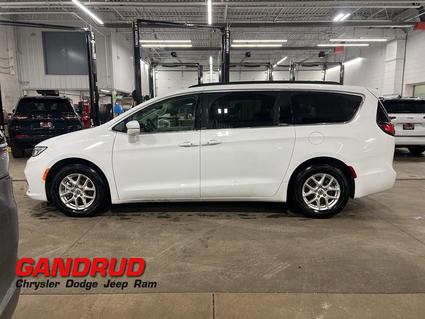 2022 Chrysler Pacifica Green Bay WI