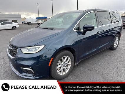 2023 Chrysler Pacifica Van Wert OH