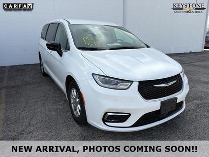 2024 Chrysler Pacifica Sand Springs OK