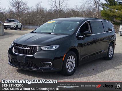 2024 Chrysler Pacifica Bloomington IN