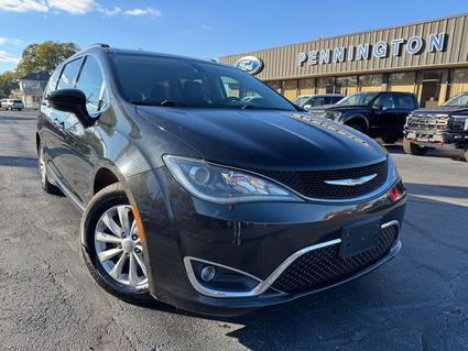 2017 Chrysler Pacifica Centralia IL