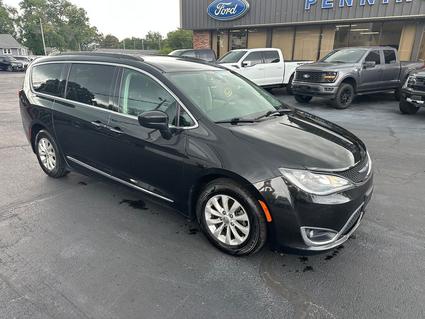 2017 Chrysler Pacifica Centralia IL