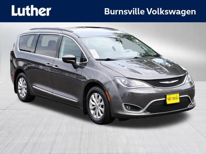 2017 Chrysler Pacifica Burnsville MN
