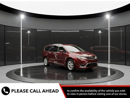 2017 Chrysler Pacifica Van Wert OH