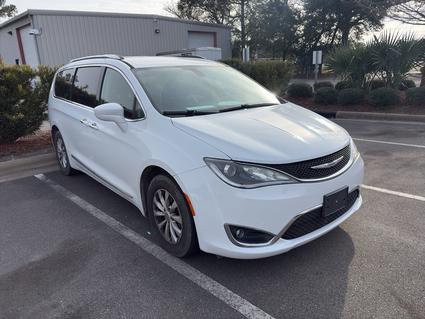 2018 Chrysler Pacifica Wilmington NC