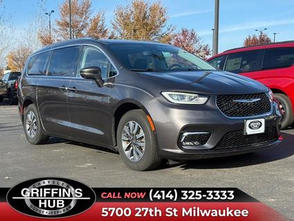 2021 Chrysler Pacifica Milwaukee WI