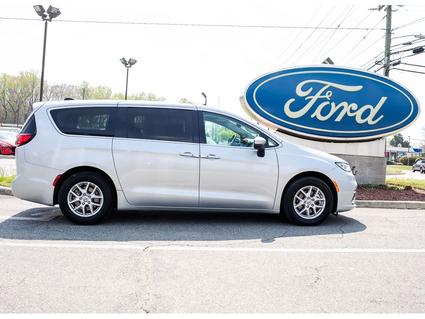 2023 Chrysler Pacifica Suffolk VA