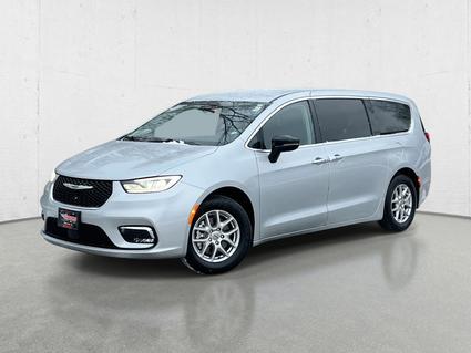 2024 Chrysler Pacifica Valparaiso IN