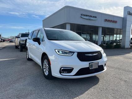 2024 Chrysler Pacifica Union City TN