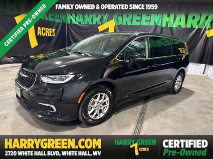 2024 Chrysler Pacifica White Hall WV