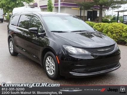 2025 Chrysler Voyager Bloomington IN