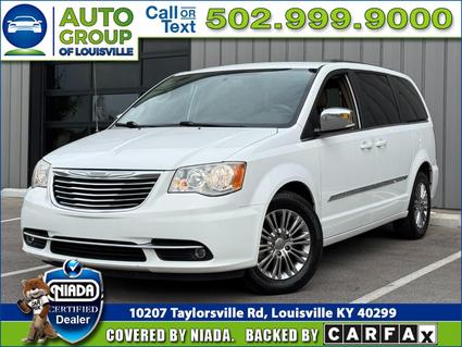 2015 Chrysler Town & Country Louisville KY