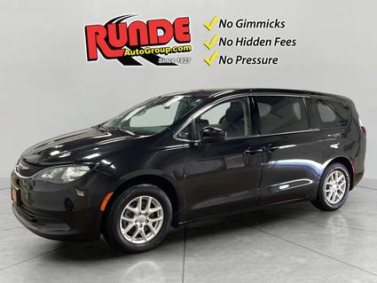 2020 Chrysler Voyager Hazel Green WI