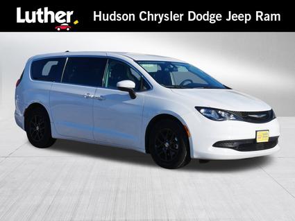 2022 Chrysler Voyager Hudson WI