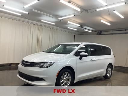 2023 Chrysler Voyager Warsaw IN