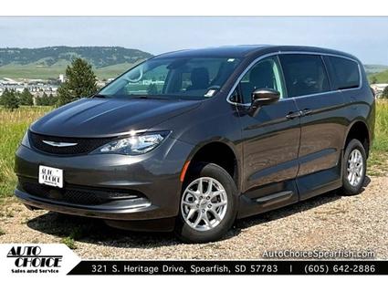2022 Chrysler Voyager Spearfish SD