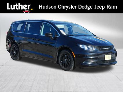 2022 Chrysler Voyager Hudson WI