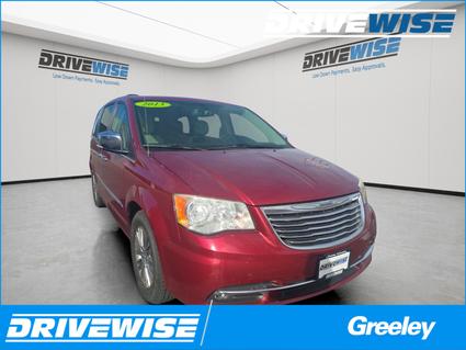 2013 Chrysler Town &amp; Country Greeley CO