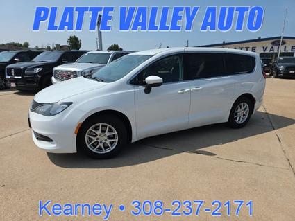 2017 Chrysler Pacifica Lexington NE