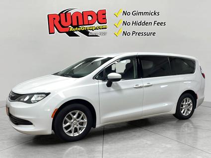 2020 Chrysler Voyager Hazel Green WI