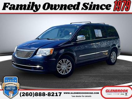 2013 Chrysler Town & Country Fort Wayne IN