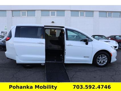 2024 Chrysler Voyager Chantilly VA