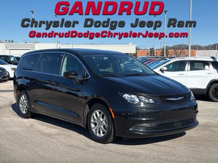 2023 Chrysler Voyager Green Bay WI