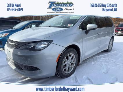 2023 Chrysler Voyager Hayward WI