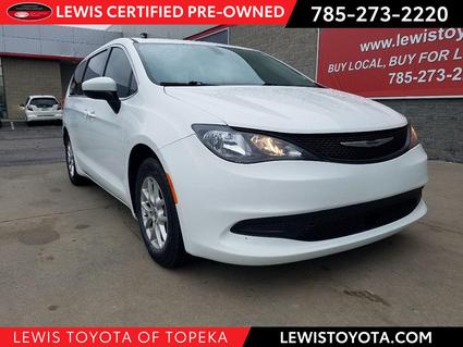 2022 Chrysler Voyager Topeka KS