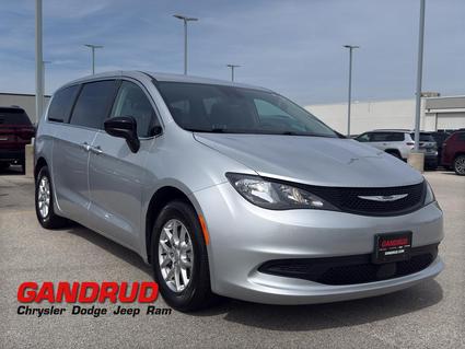 2024 Chrysler Voyager Green Bay WI