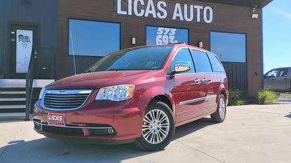 2013 Chrysler Town &amp; Country Osage Beach MO