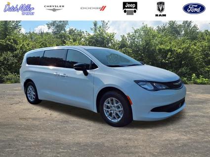 2025 Chrysler Voyager Ripley WV
