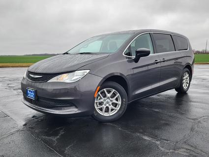 2023 Chrysler Voyager Watseka IL