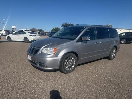 2014 Chrysler Town & Country Yuma CO