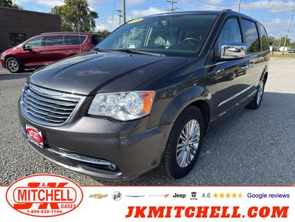 2016 Chrysler Town & Country Casey IL