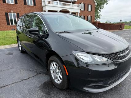 2022 Chrysler Voyager Crossville TN