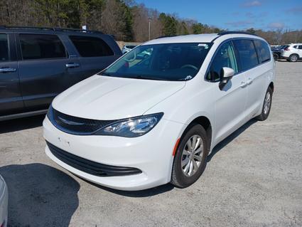 2017 Chrysler Pacifica Wilmington NC