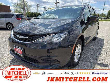 2021 Chrysler Voyager Casey IL