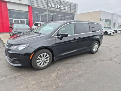 2017 Chrysler Pacifica Sheboygan WI