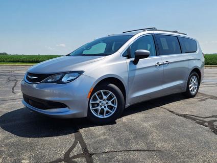 2021 Chrysler Voyager Watseka IL