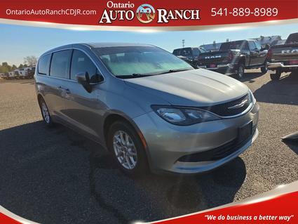 2017 Chrysler Pacifica Ontario OR