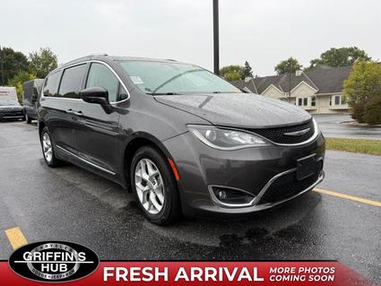 2017 Chrysler Pacifica Milwaukee WI