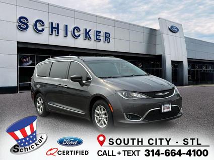 2017 Chrysler Pacifica St Louis MO